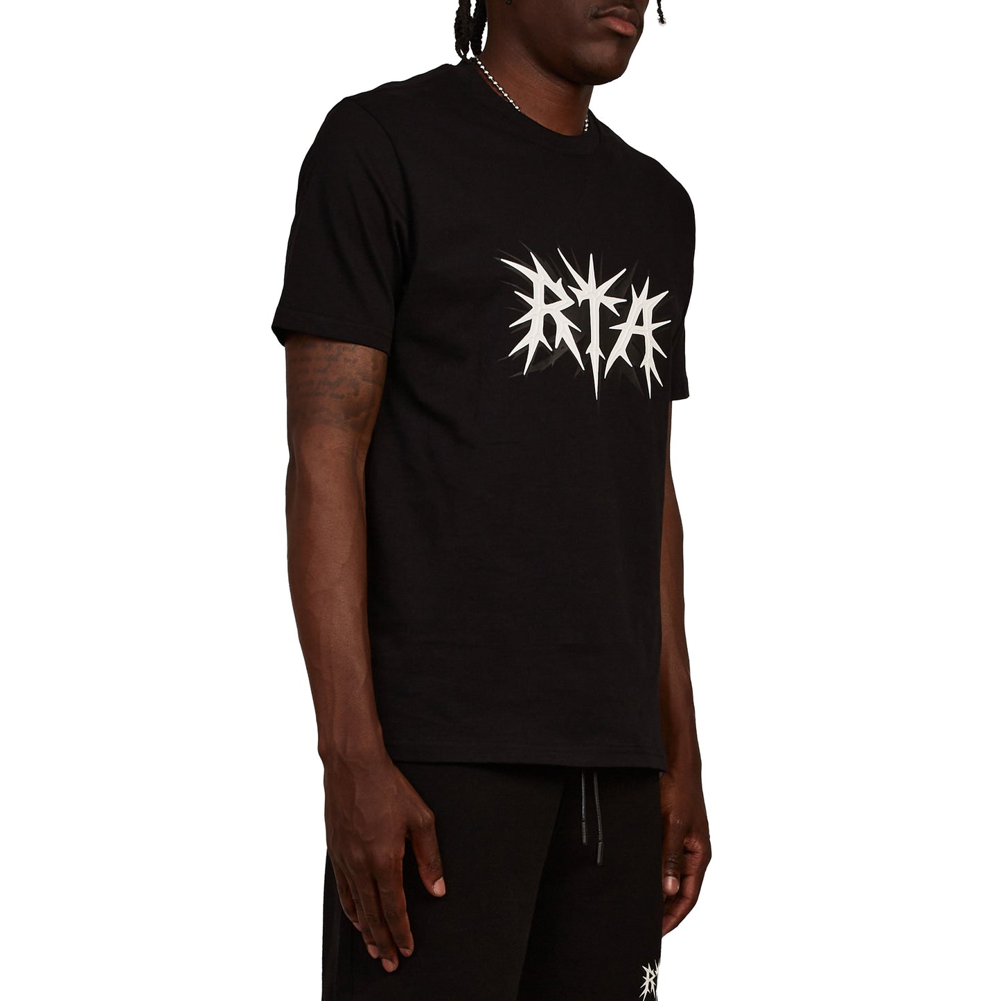Liam Tee | Black Spike