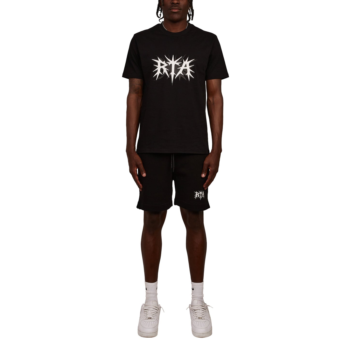 Liam Tee | Black Spike