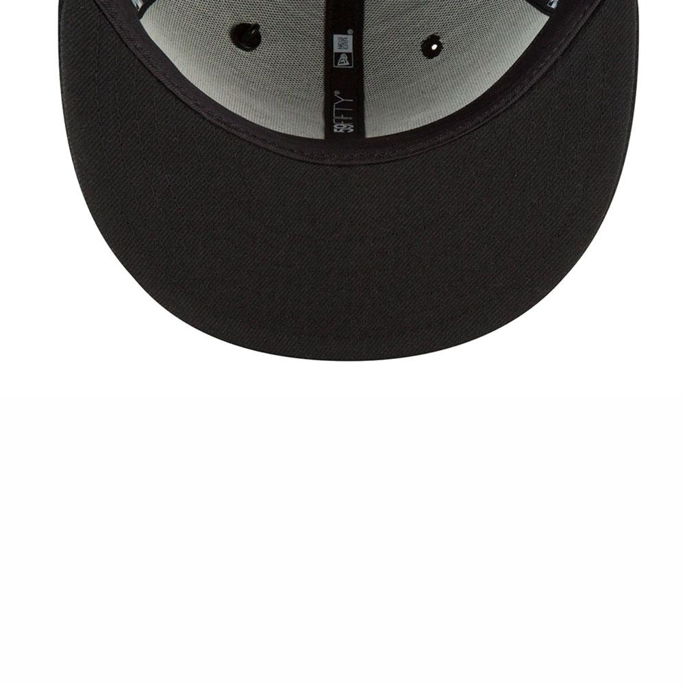 Blackout Crown Fitted