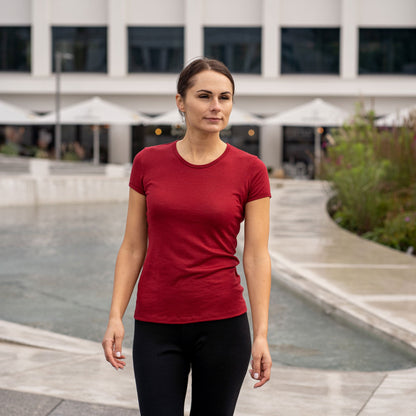 Women's 160 Merino T-Shirt Royal Cherry